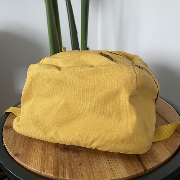 Fjallraven Räven Mini Backpack - 7L - Picture 9 of 10